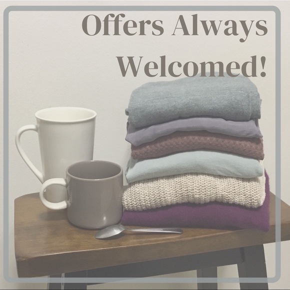 Welcome To My Closet! - Picture 3 of 3